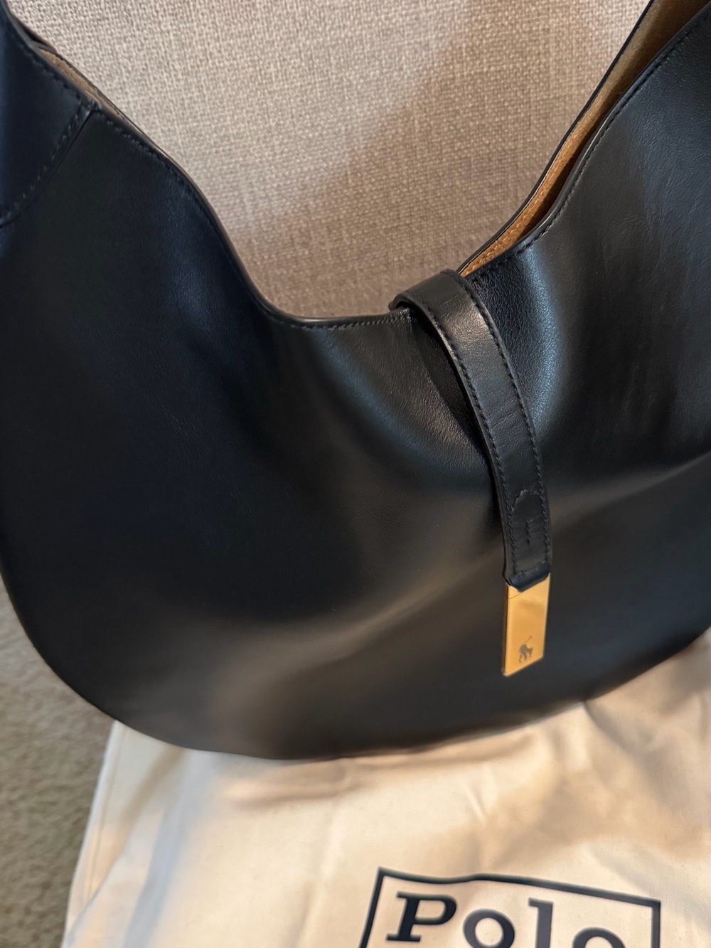 Ralph Lauren Polo ID Calfskin Large Shoulder Bag in Black - Picture 6 of 12